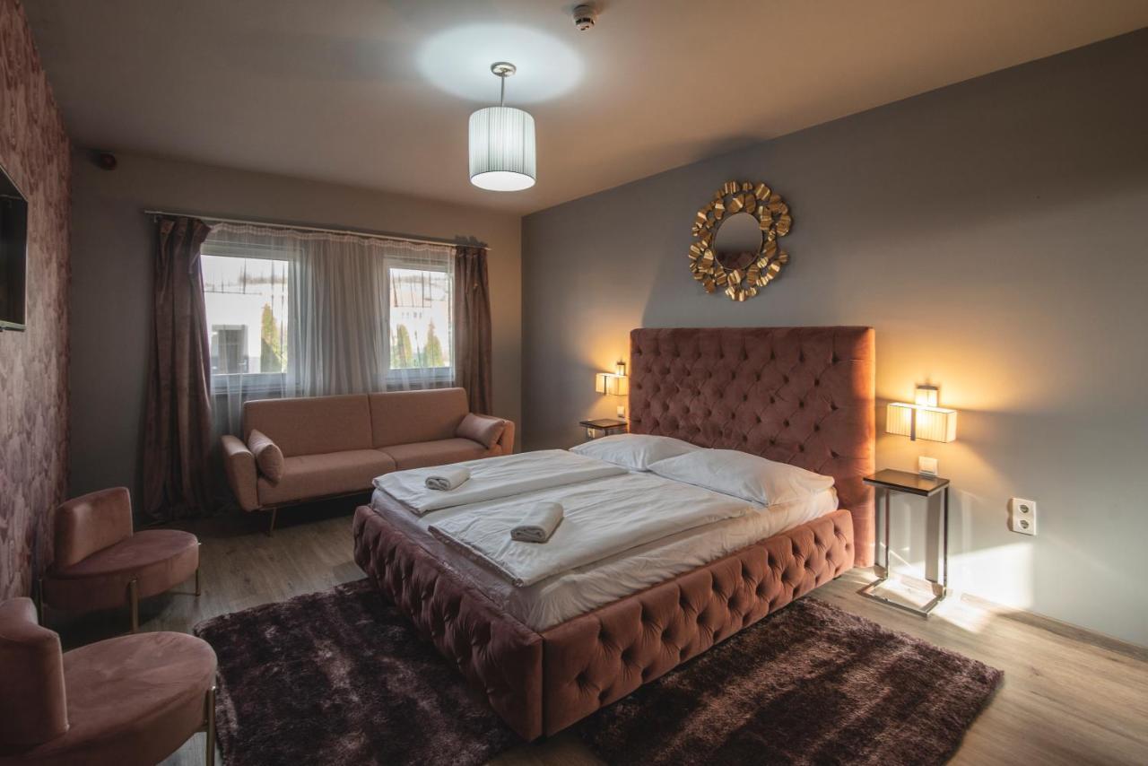 Sweet Life Wellness Apartments エゲルサローク エクステリア 写真