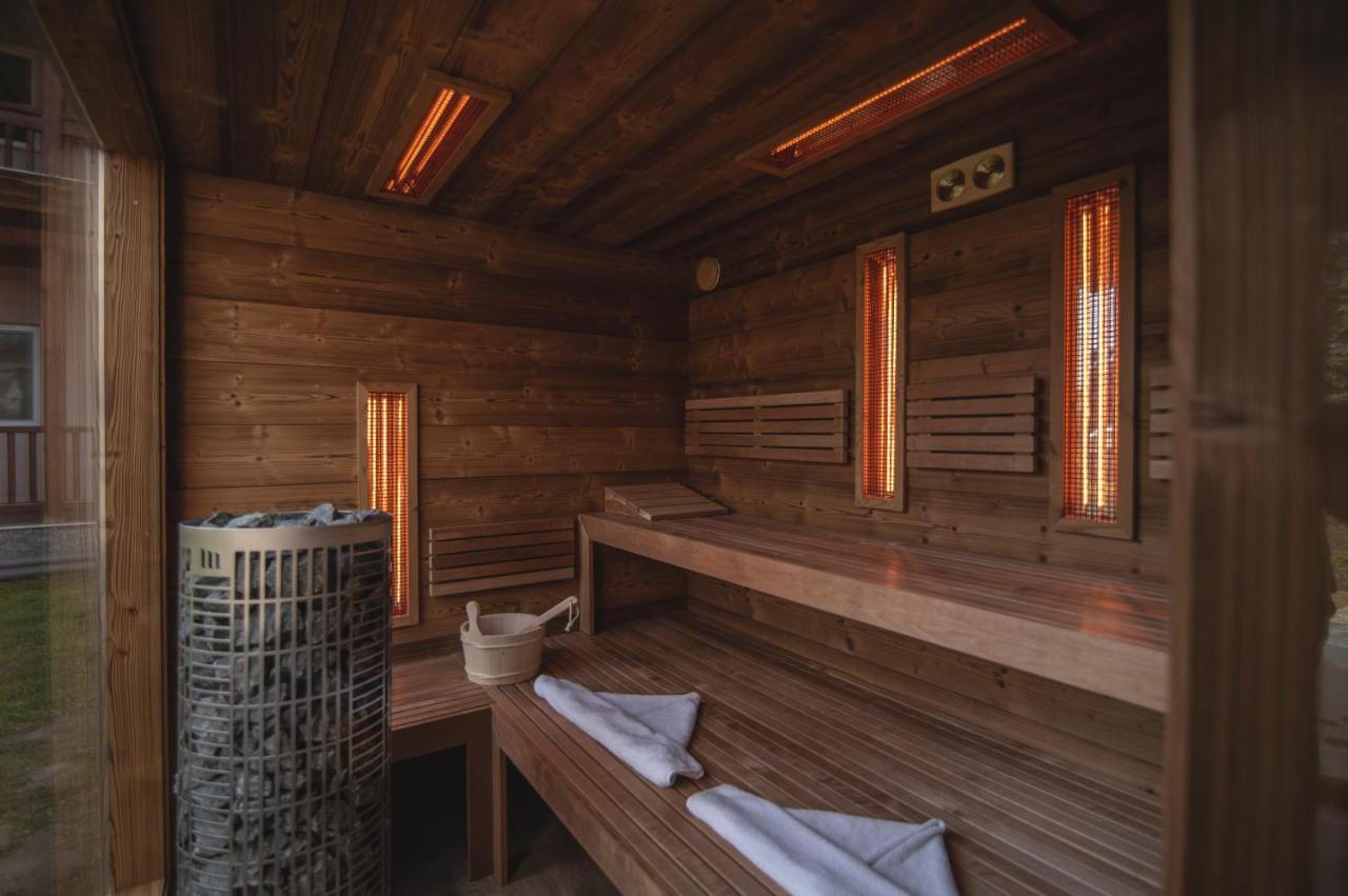 Sweet Life Wellness Apartments エゲルサローク エクステリア 写真